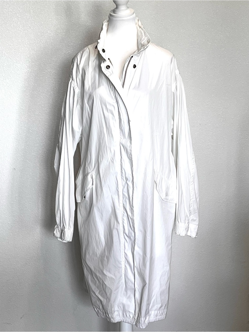 Vince Optic White Italian Cotton Paperweight Oversized Parka Coat M LIKE NEW